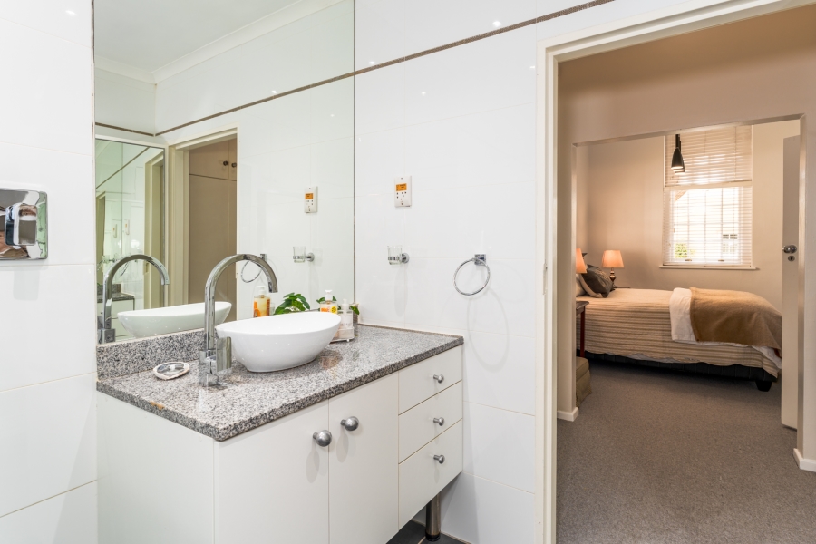 2 Bedroom Property for Sale in Simons Town Western Cape